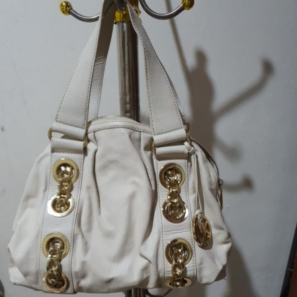 tas kulit asli michael kors warna putih tulang