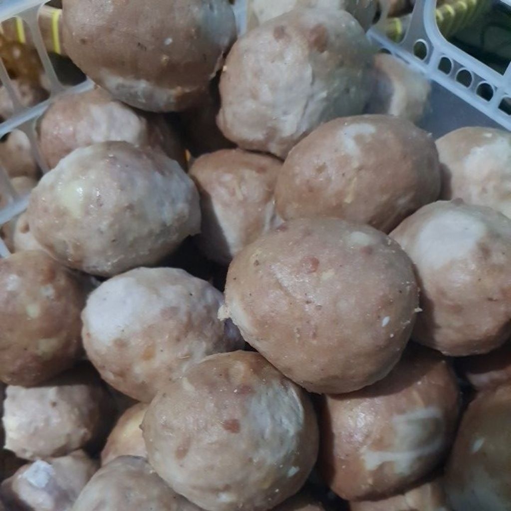 

Bakso Urat Telur 1biji Daging sapi asli
