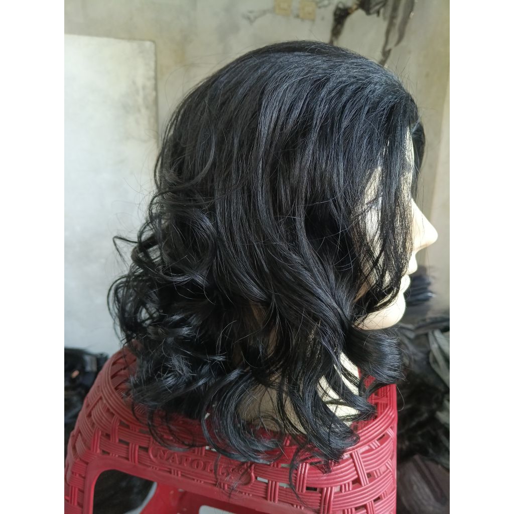 Wig Rambut gondrong Bergelombang Gaya Pria Amerika Rambut Palsu Ikal hitam