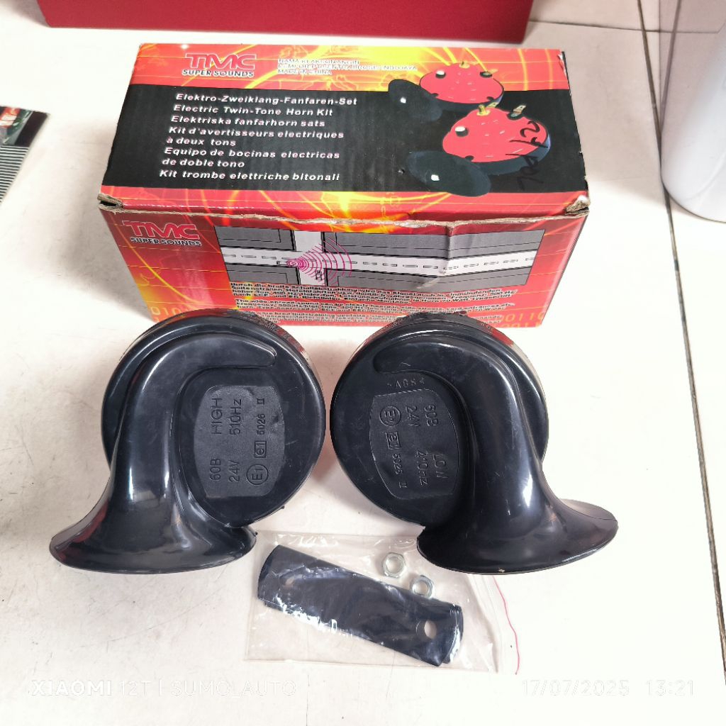 sepasang klakson keong 24 volt