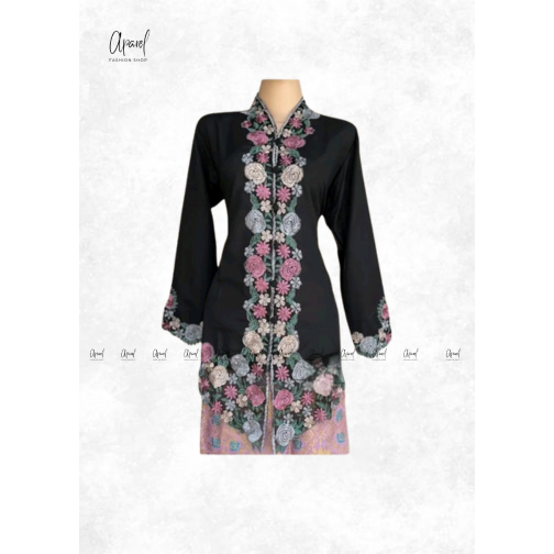 Kebaya Encim Bordir Bunga Warna Hitam Lengan Panjang