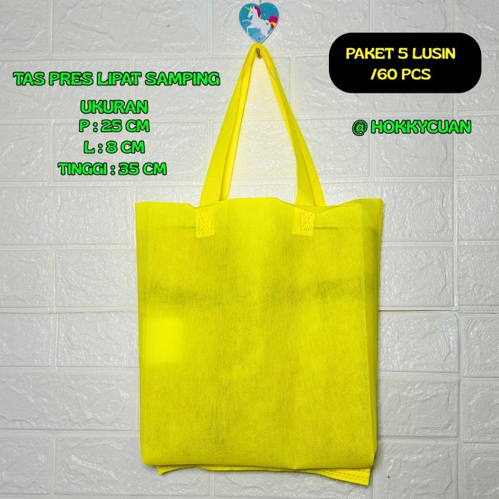 

Tas oleh2 haji dan umroh//25cm x 8cm x 35cm//tas spunbond//5 lusin isi 60pcs