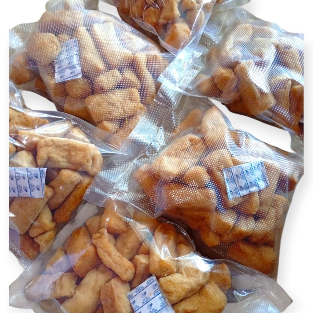 

RAYANAYA TAHU PONG ISI 70 ISI 60 ISI 40 PACKING PLASTIK EMBOS FOOD GRADE