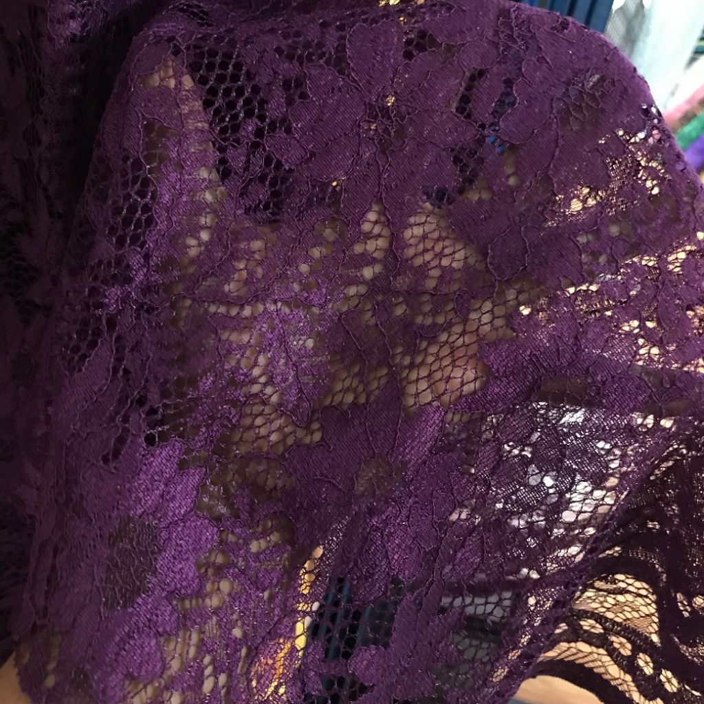 Kain brokat Lace ~ kain brokat tulang Lace ~ kain kebaya