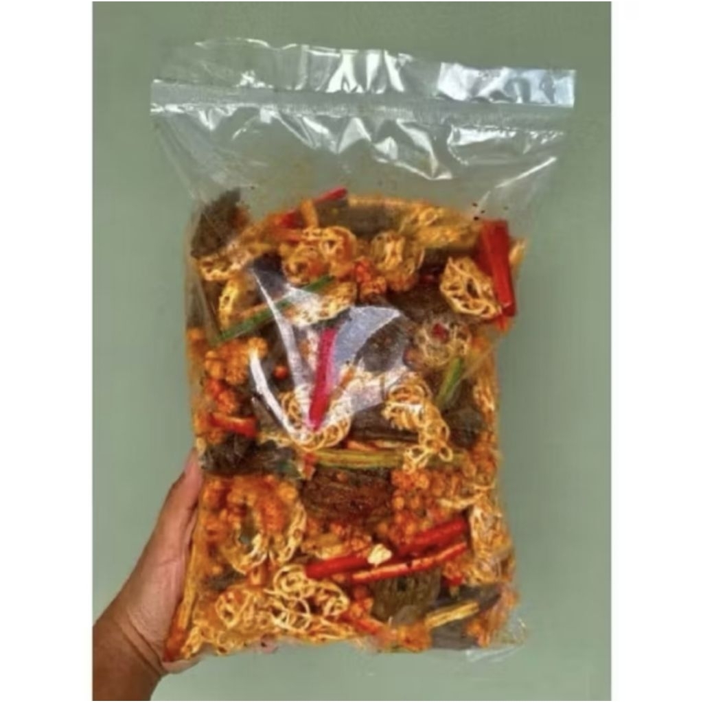 

Seblak Mix 1kg - Kerupuk Seblak Pedas GurihCemilan Kriuk lsi Komplit | Cocok Buat Jualan!