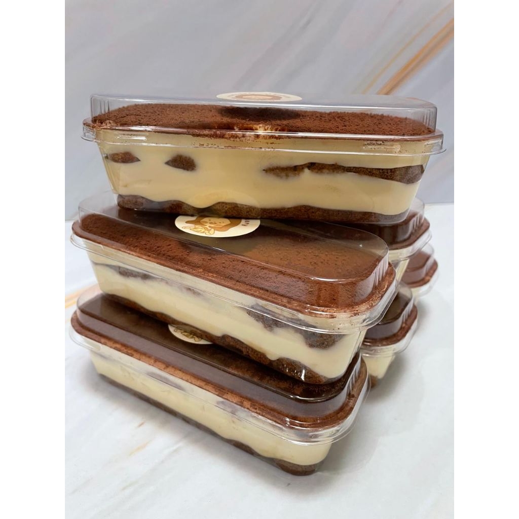 

READY Tiramisu Cake Momsya Bakery (Small Size)