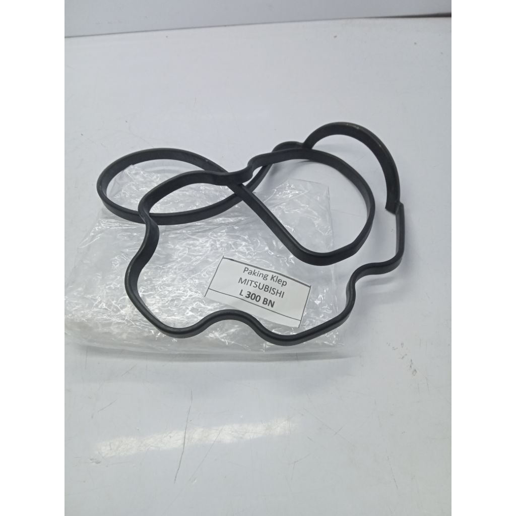 Paking Tutup Klep Mitsubishi Colt L.300 Bensin lama/L.032