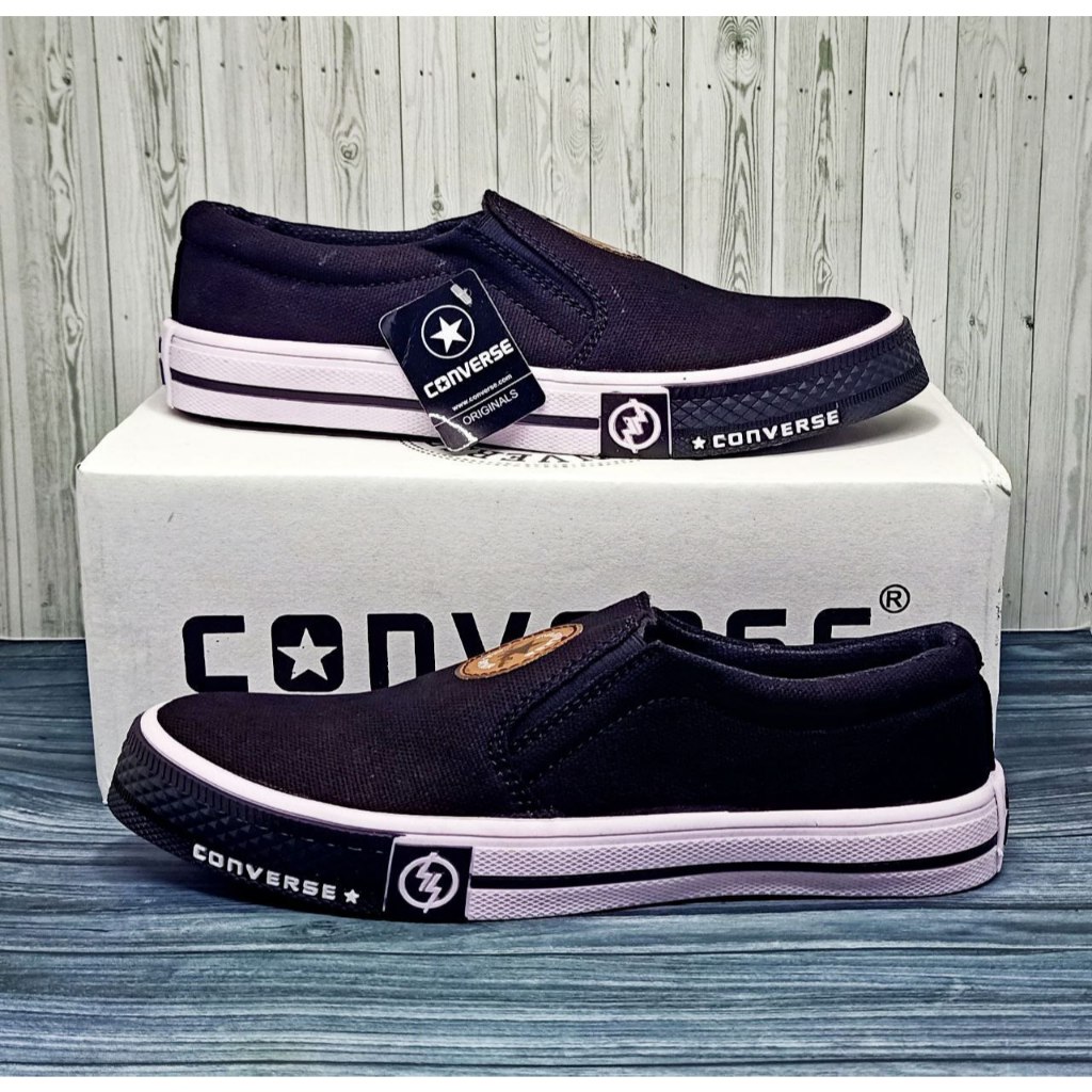 sepatu pria converse slip on / sepatu sneakers/sepatu pria /sepatu wanita