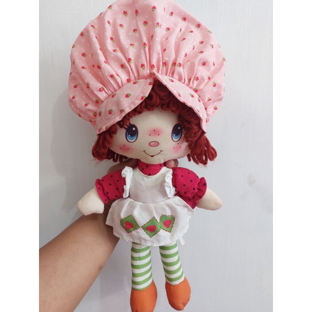 Boneka Strawberry Shortcake