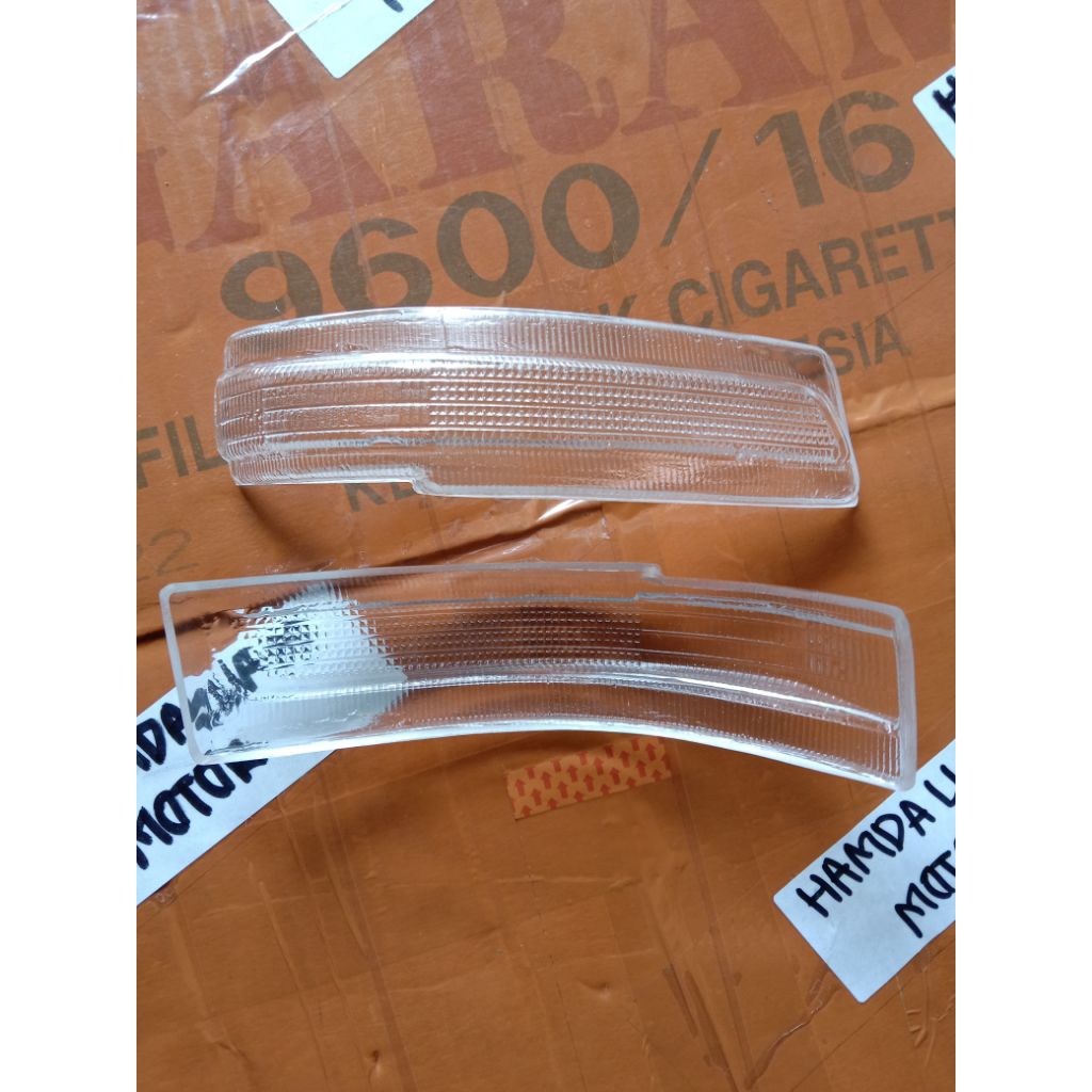 Mika lampu sen saen Mobilio lama