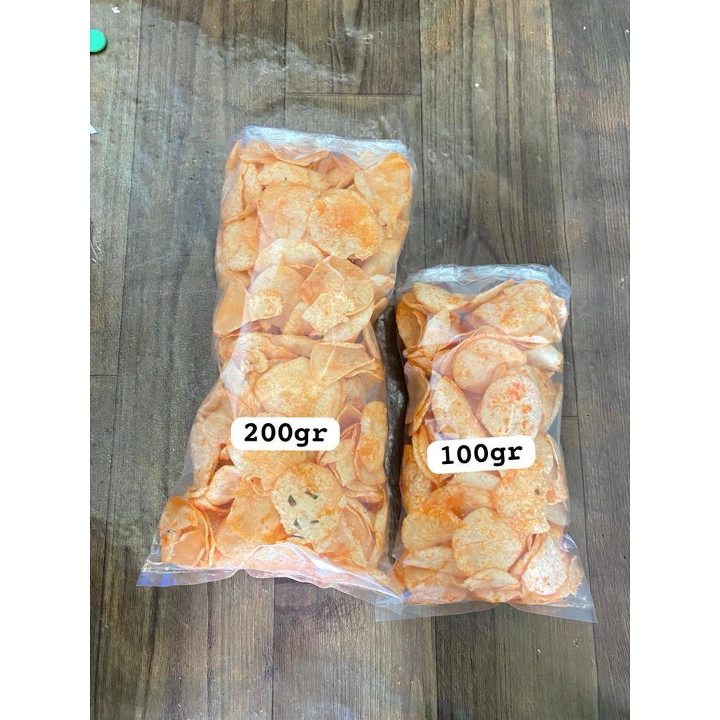 

keripik pedas | jajan pedas | opak koin pedas |