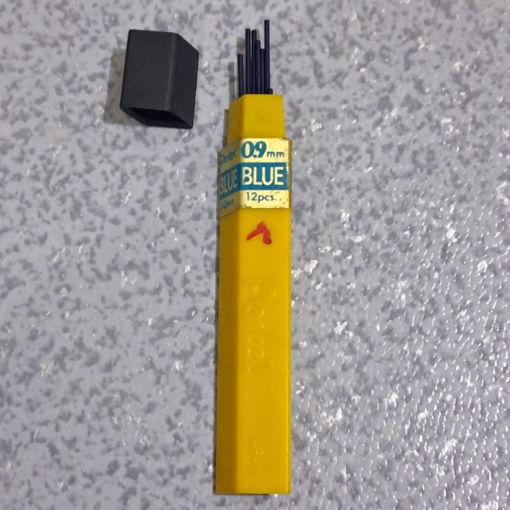 

Isi Pensil Mekanik Warna Biru Pentel 0.9 mm 60 mm 12 pcs Refill