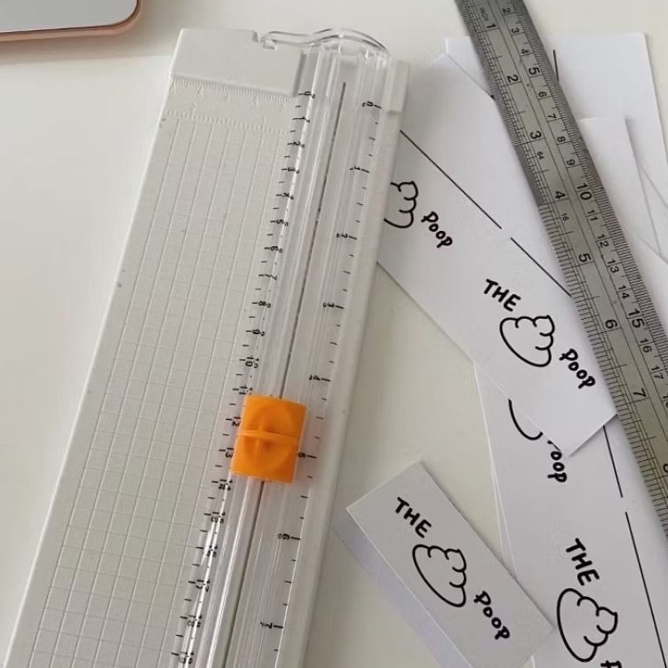 

Alat Potong Kertas A4 / A5 Dengan Penggaris / Paper Trimmer Portable Cutting, Alat pemotong photocard KPOP