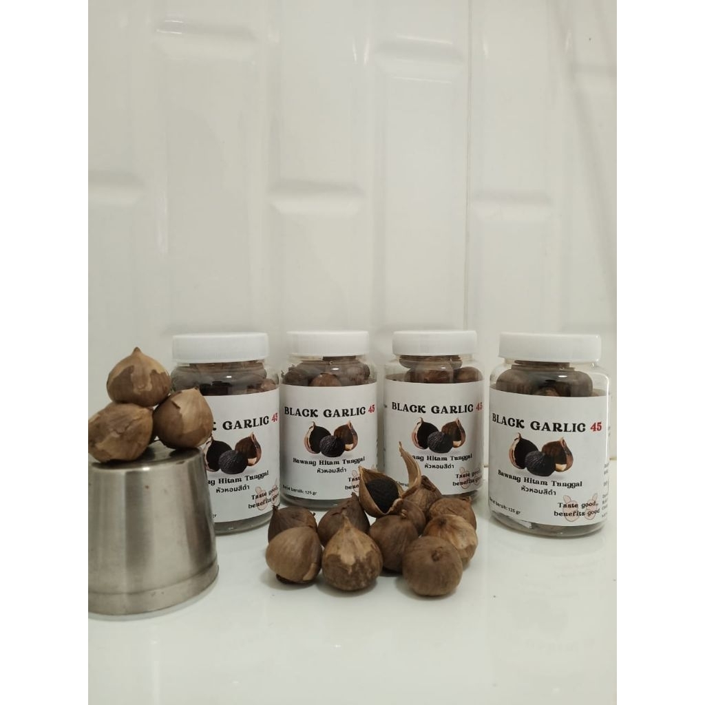 

BLACK GARLICK BAWANG HITAM TUNGGAL OBAT KOLESTROL OBAT DARAH TINNGIOBAT SAKIT JANTUNG AMPUH (125 GRAM)