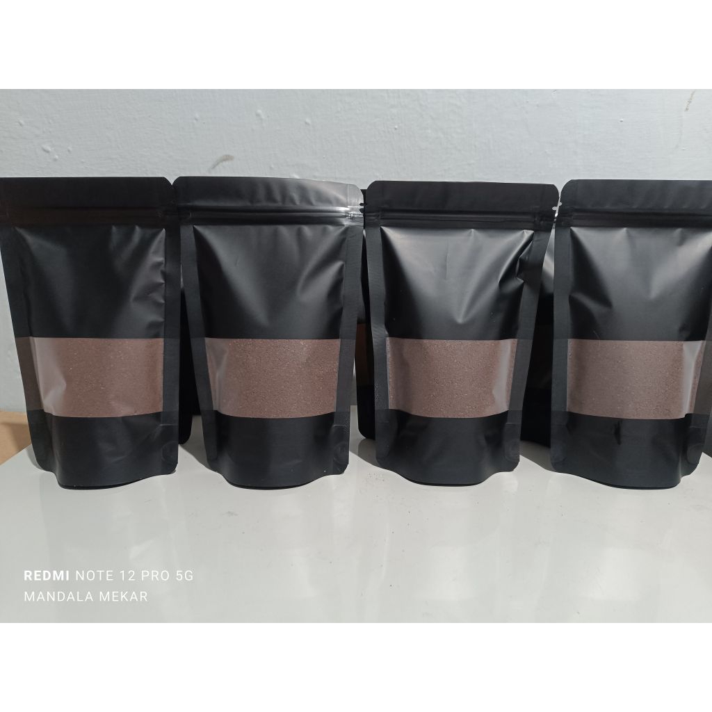

kopi robusta asli100% berat 150gram