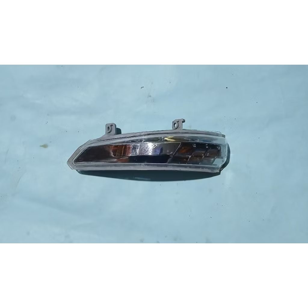 lampu spion sein spion batok spion Avanza veloz original 2012-2019 kanan atau kiri original