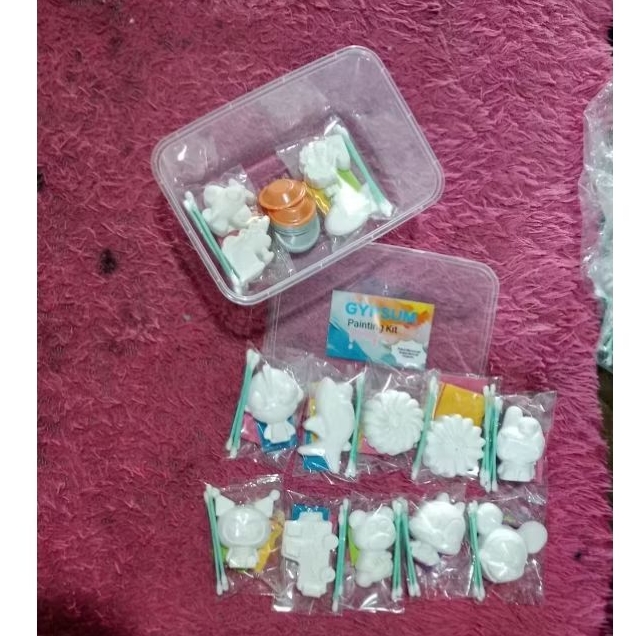 

Paket Usaha Mewarnai Aneka Macam Bentuk Gypsum isi 12 pcs