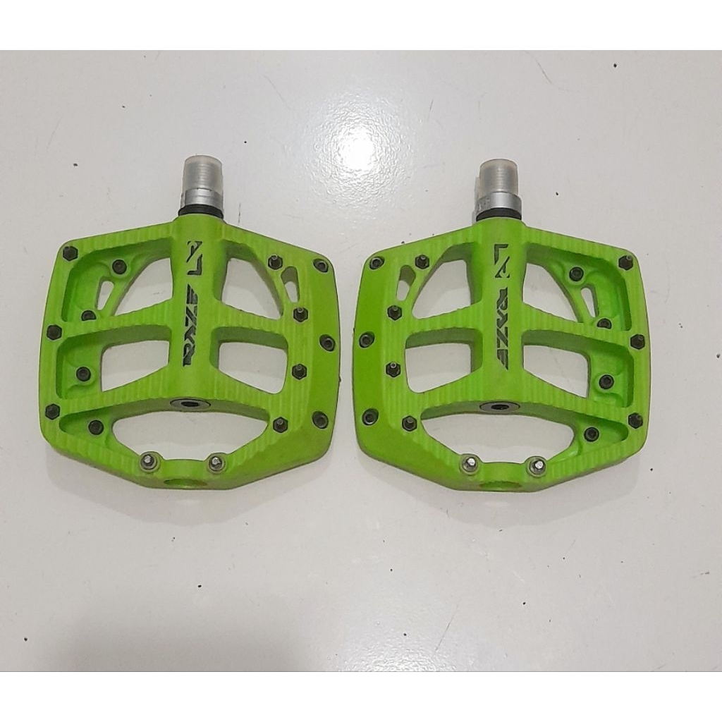 Pedal Raze N30