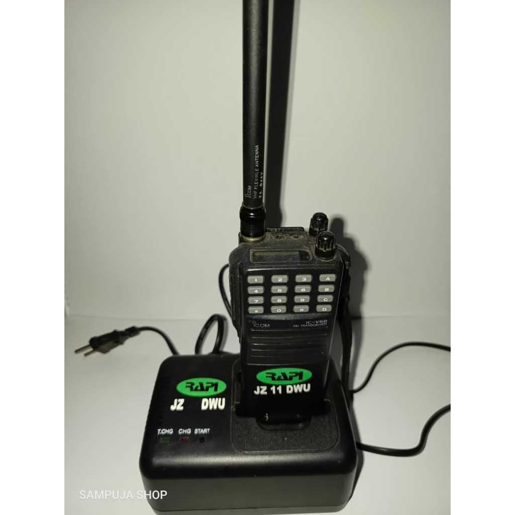 HT ICOM V68 V-68  IC-V68 second bekas