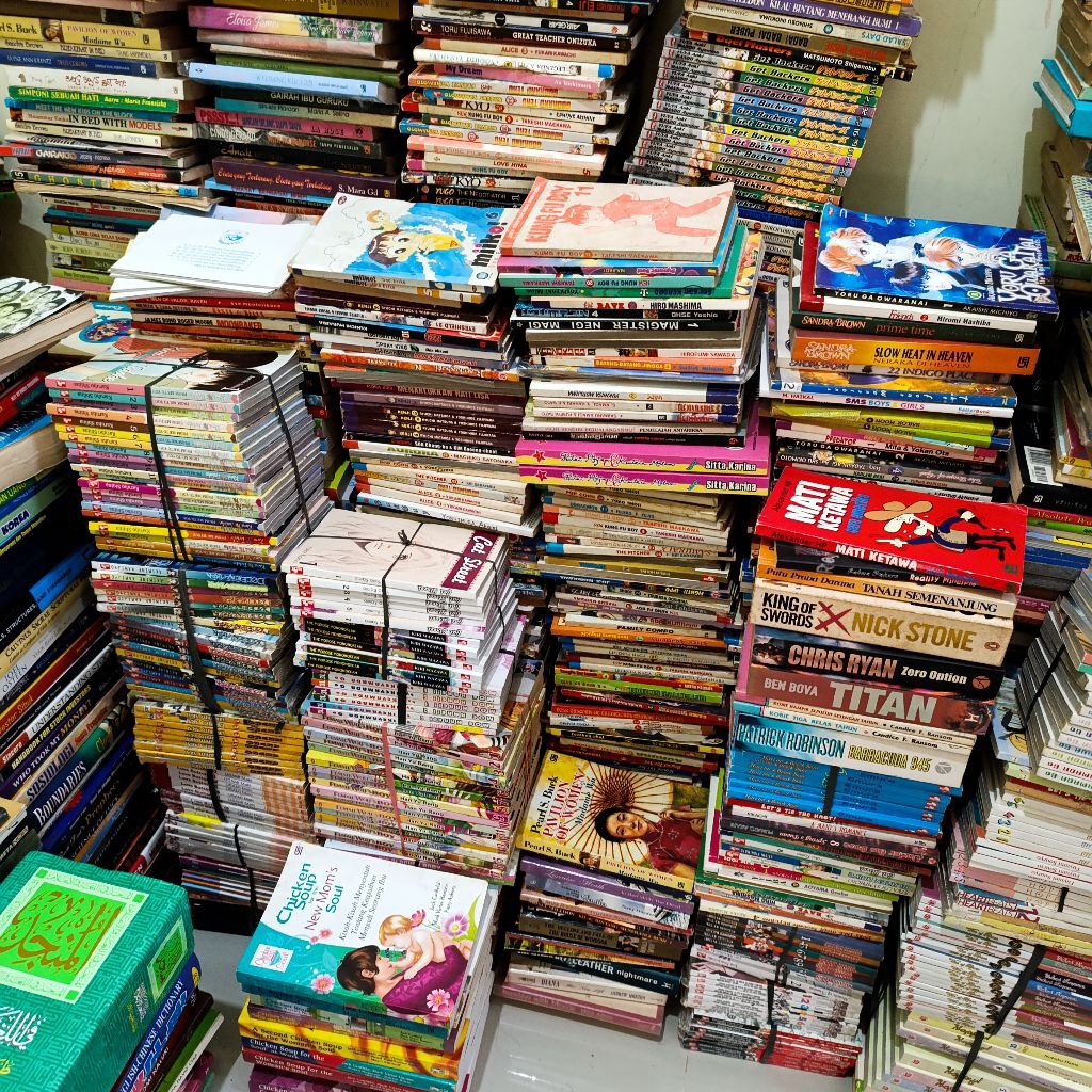 buku sejarah motivasi filsafat islam pengetahuan majalah jadul parenting novel (satuan) bekas/prelov