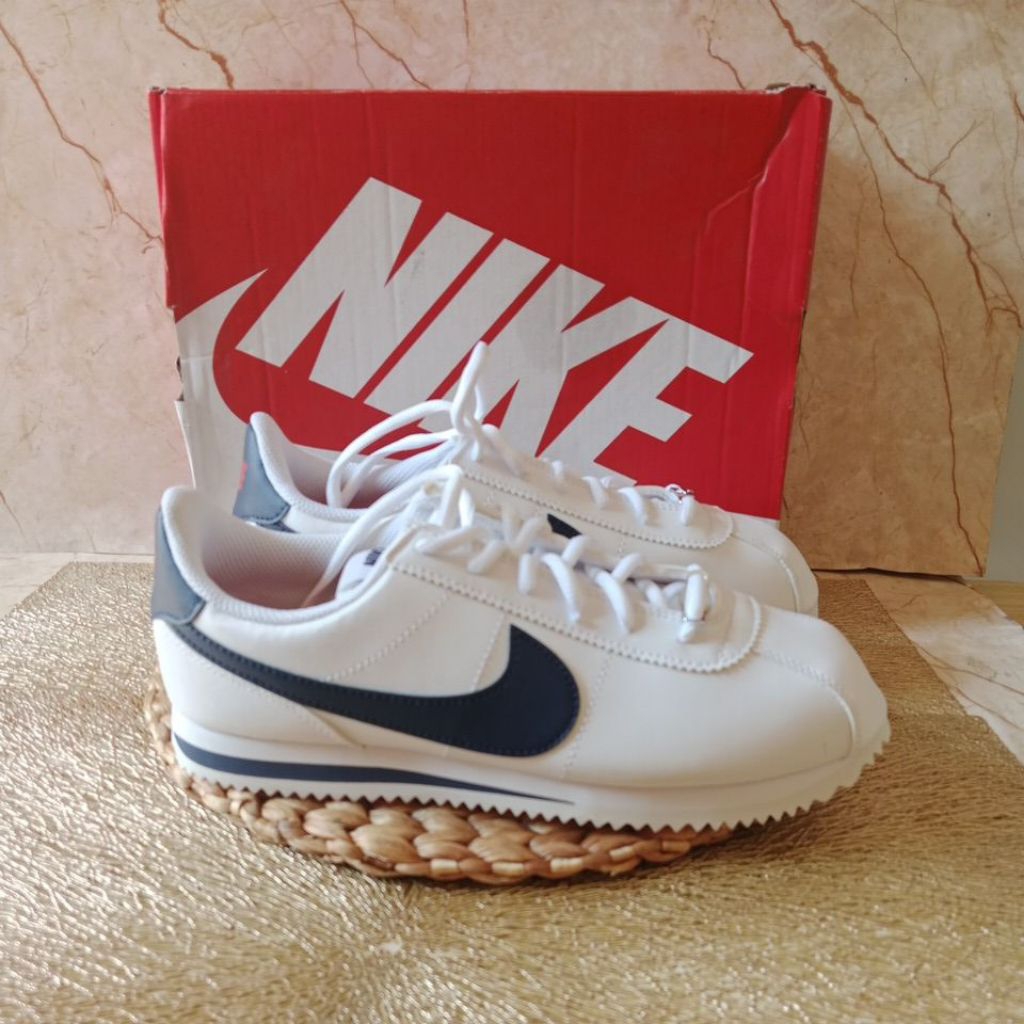 Sepatu Nke Cortez Basic SL