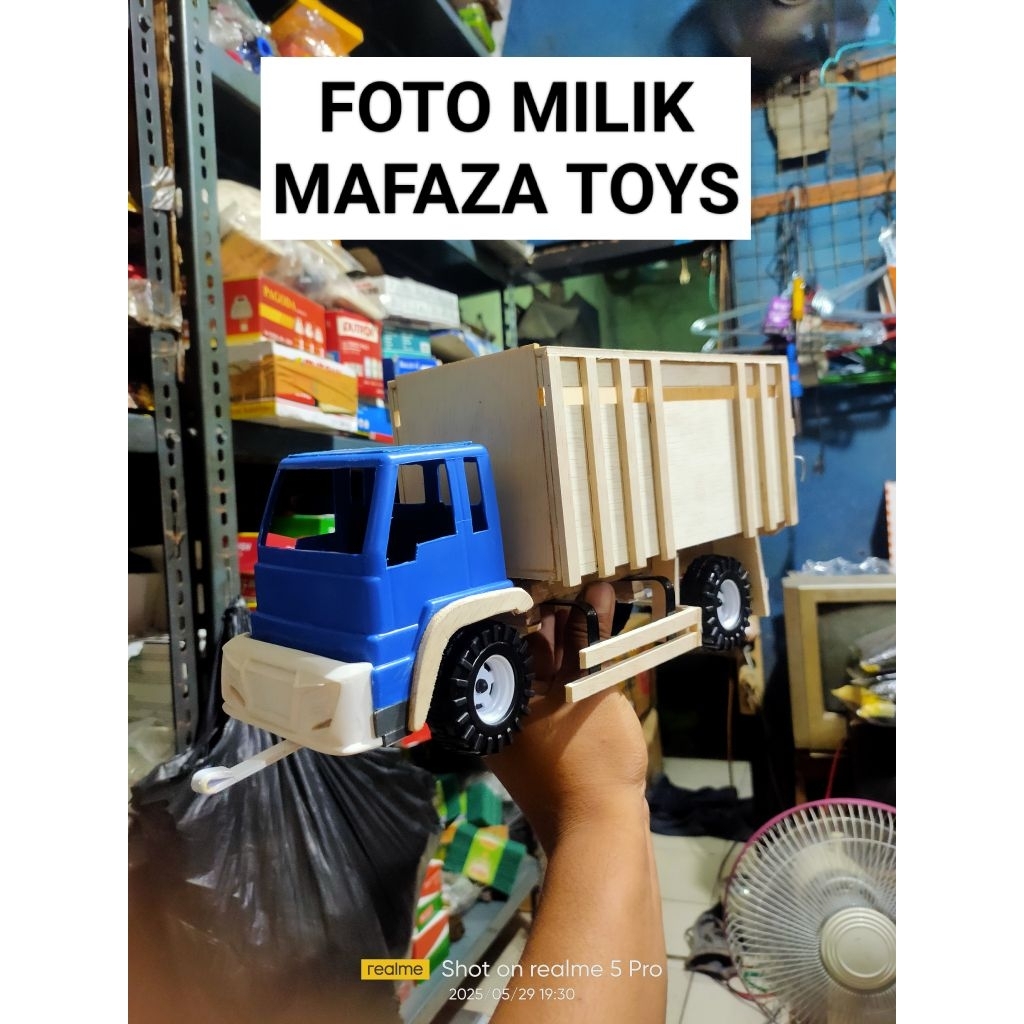 MINIATUR TRUK OLENG BAGUS BERKUALITAS