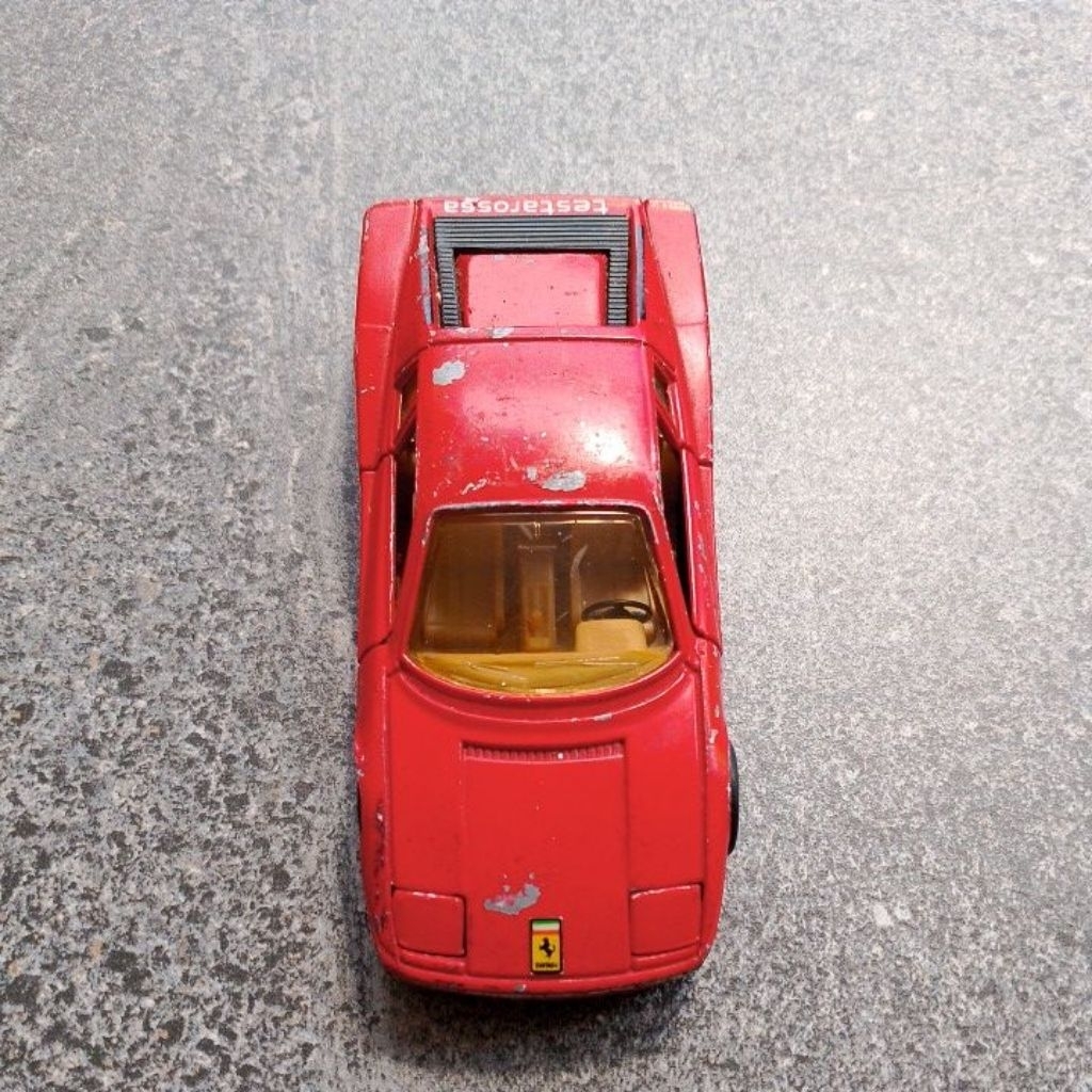 Mainan Mobil Diecast Maisto Shell Ferrari Testarossa Scale 1/39 Red