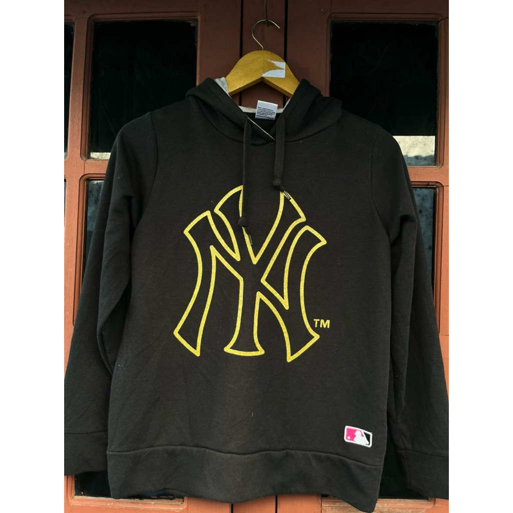 hoodie pria MLB hitam UK S