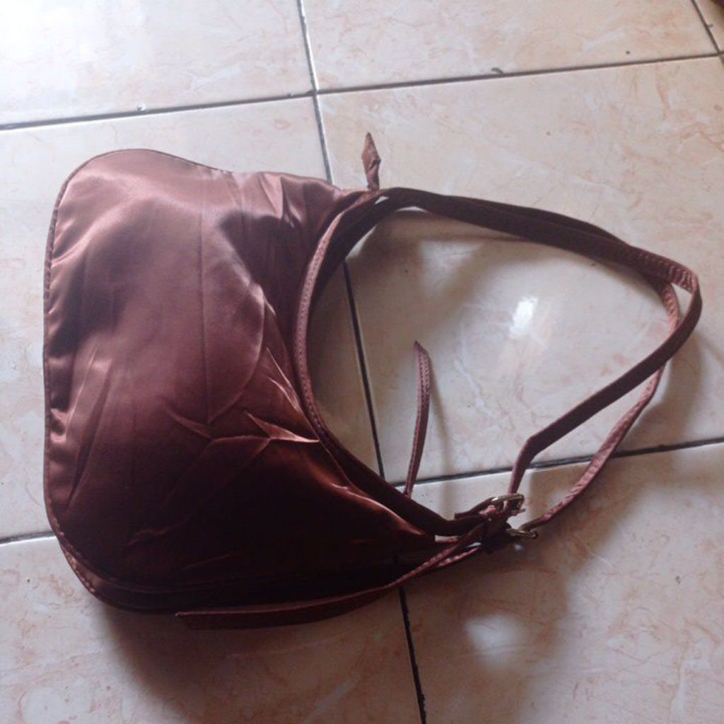 Preloved tas ketek zerong