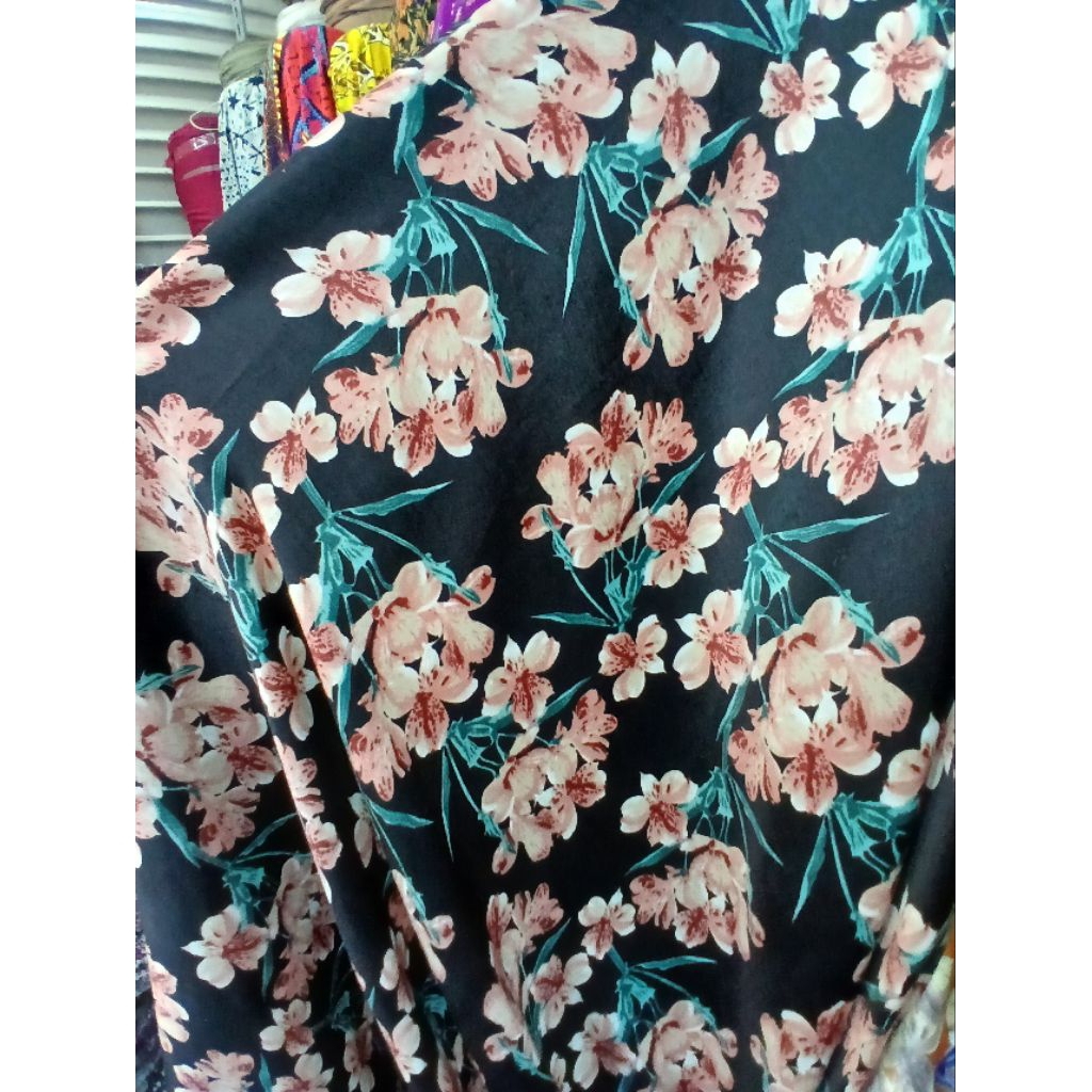 Kain/Bahan satin silk premium motif//Kain satin silk meteran(silk31)