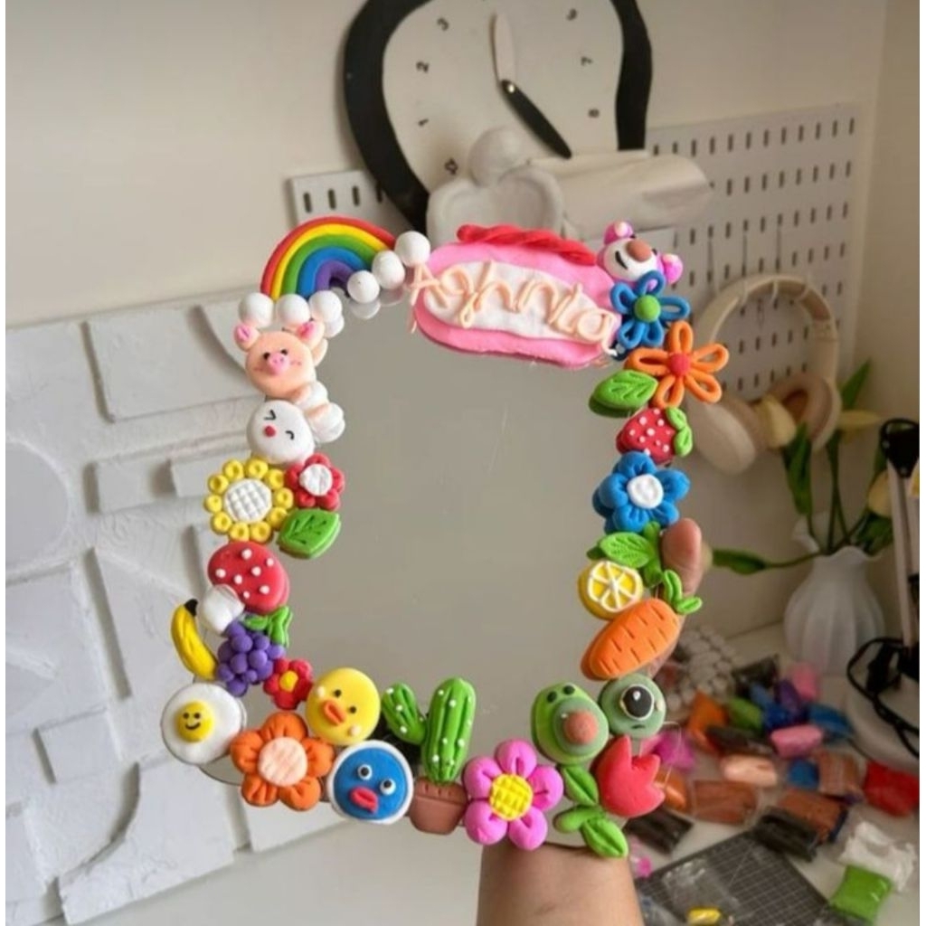 DIY Mirror Clay Aesthetic