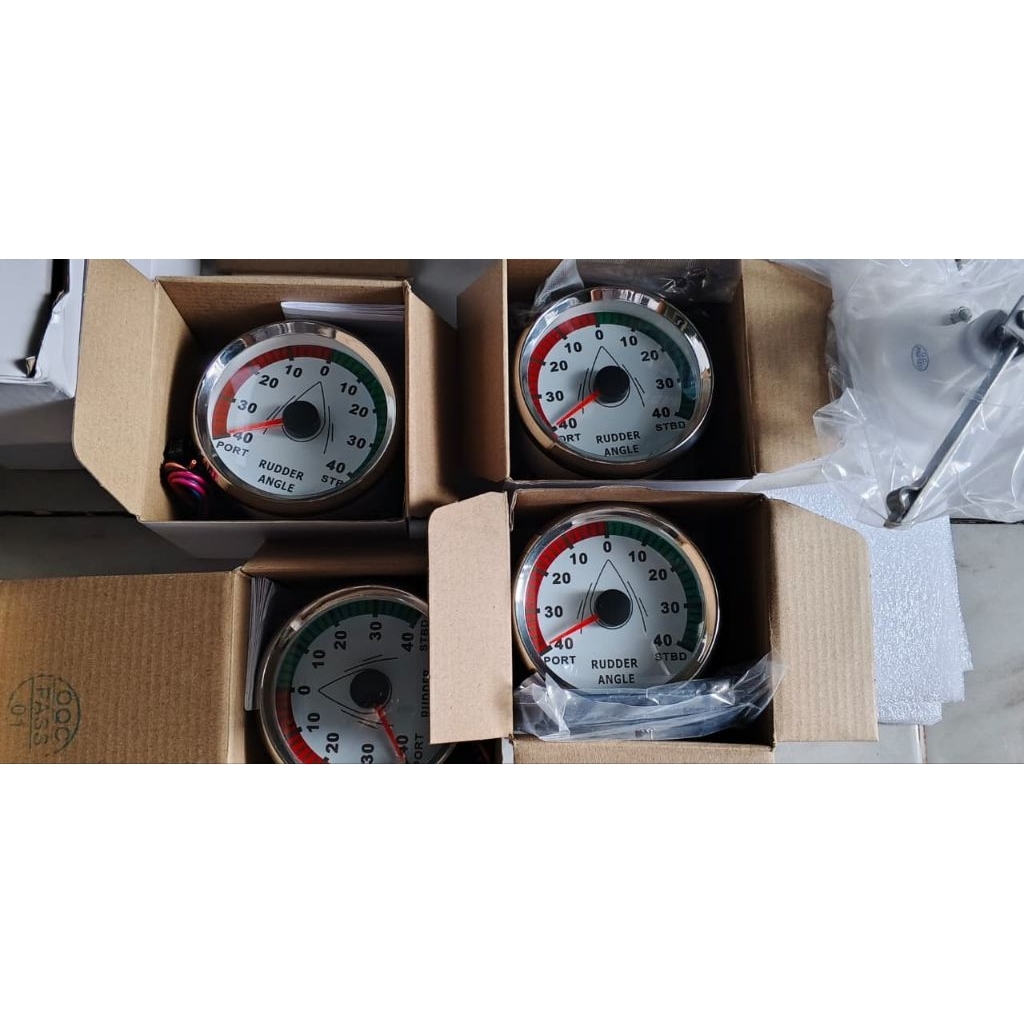 Indikator kemudi / rudder angle