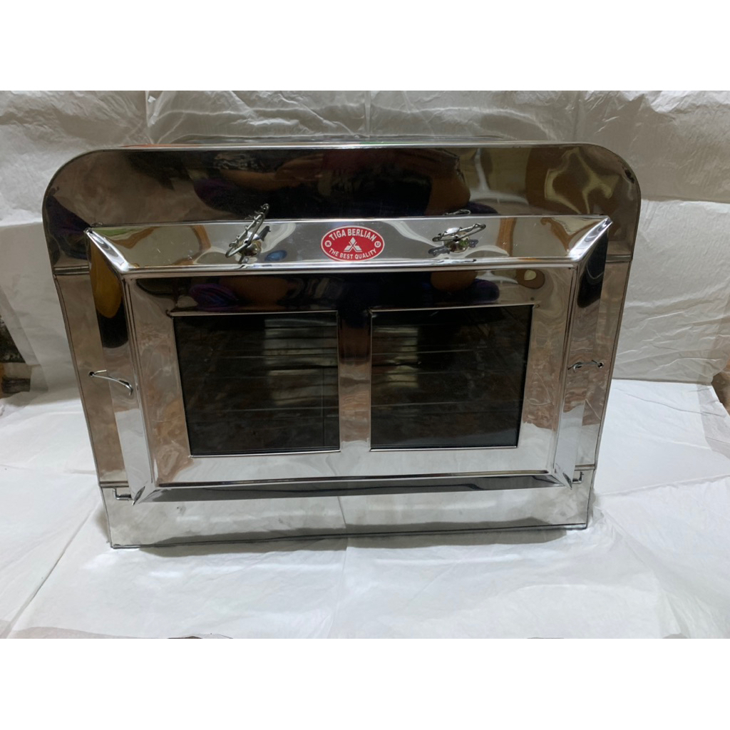 Oven kompor 3 susun Stainless steel dijamin tebal dan kuat.