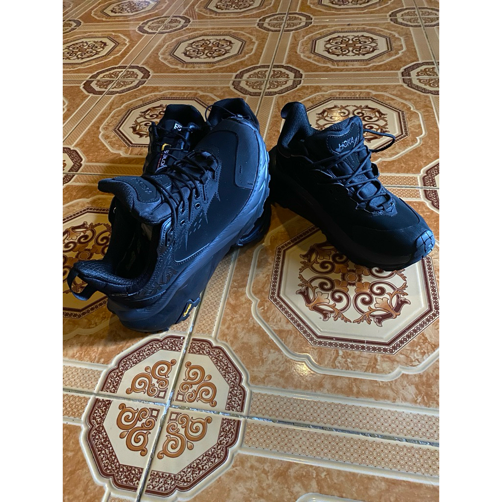 sepatu trail running hoka kh 2 gtx