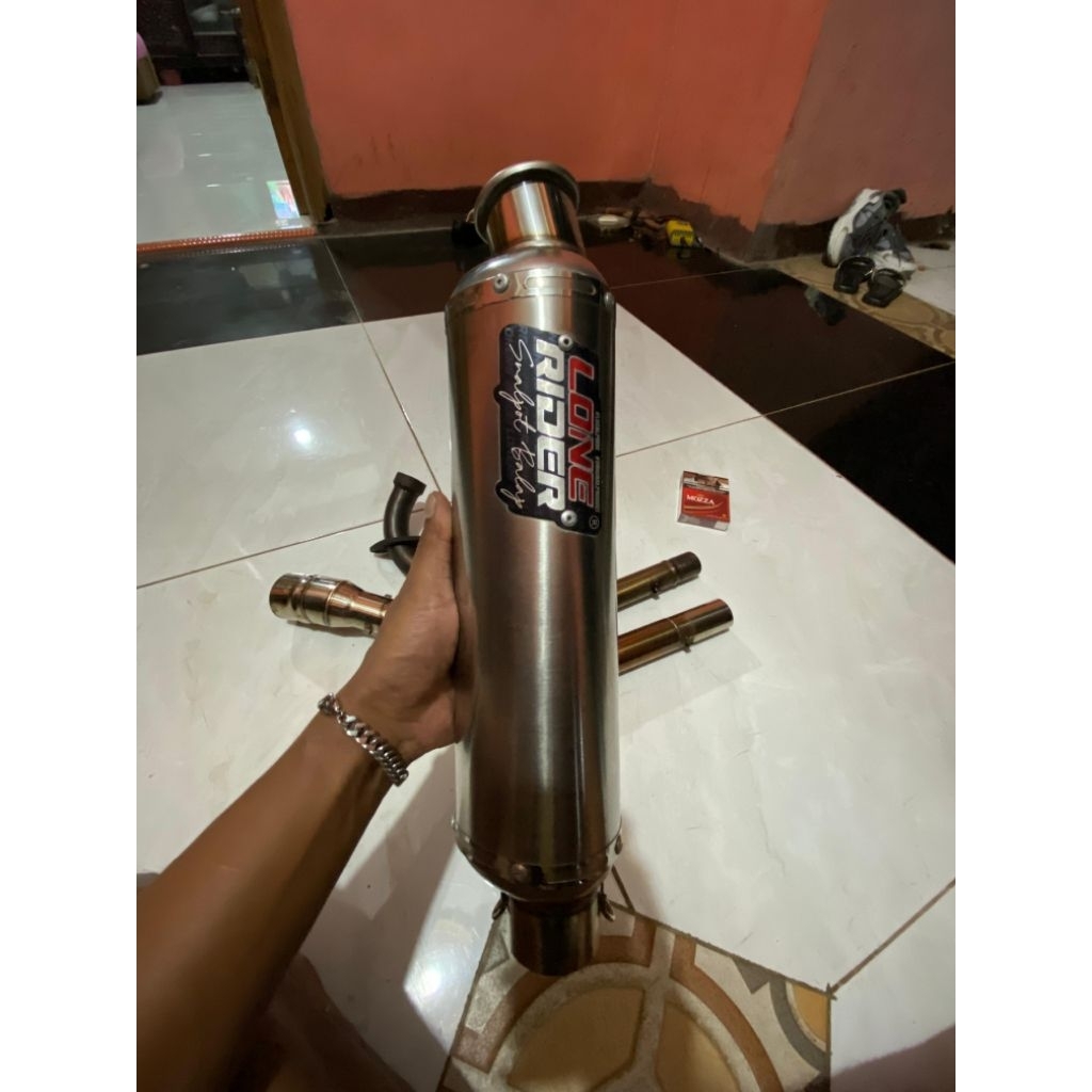 Lone rider //SATRIA/FU/KARBU