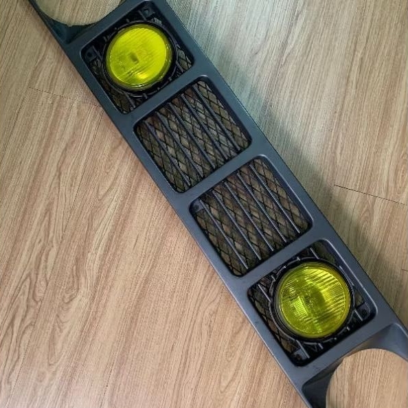 Grill Original Suzuki Jimny JDM JA71