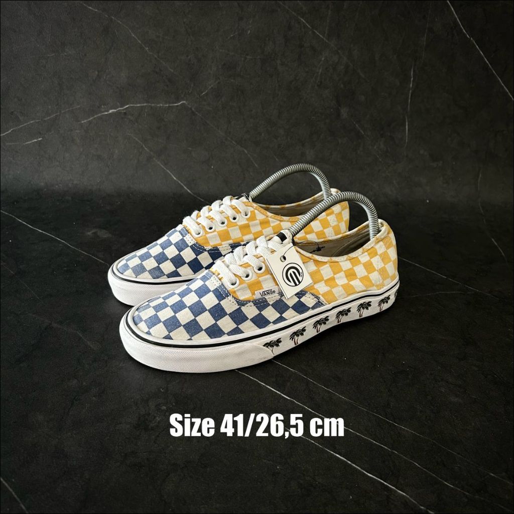 Sepatu Second Size 41/26.6 Cm Pria VANS authentic chekerboard - Kode BL65