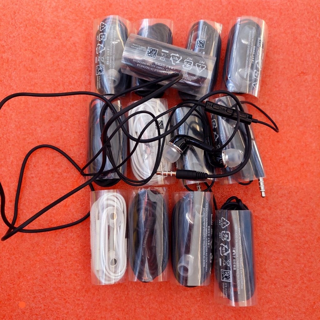EARPHONE SAMSUNG A70 100% ORIGINAL MADE IN INDONESIA