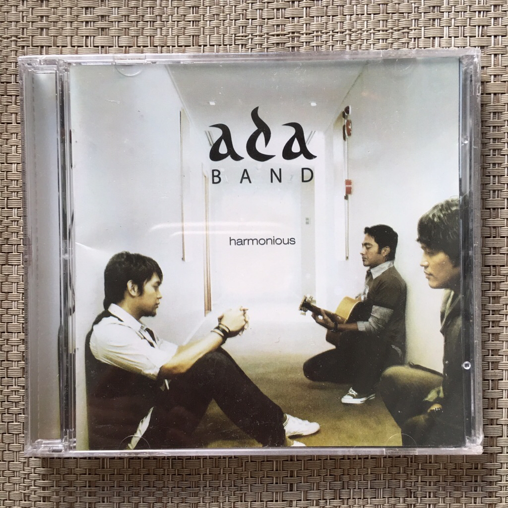 CD ADA Band - Harmonious | Segel