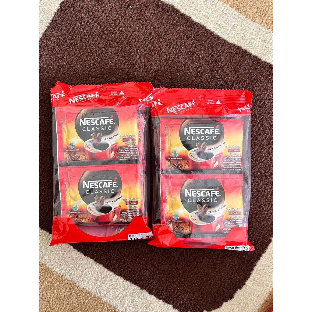 

NESCAFE CLASSIC 1 pack isi 10 sachet