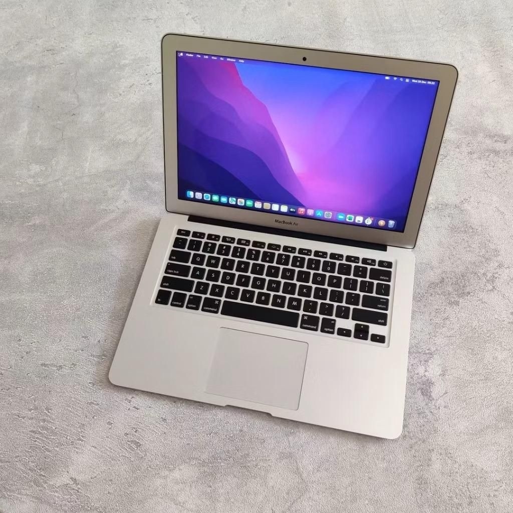 Macbook Air 2017 Intel Core i5