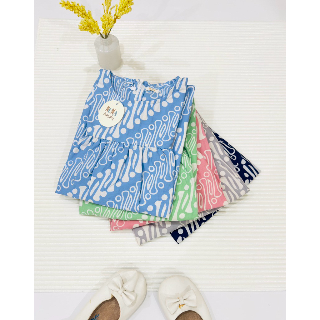 Atasan batik anak perempuan