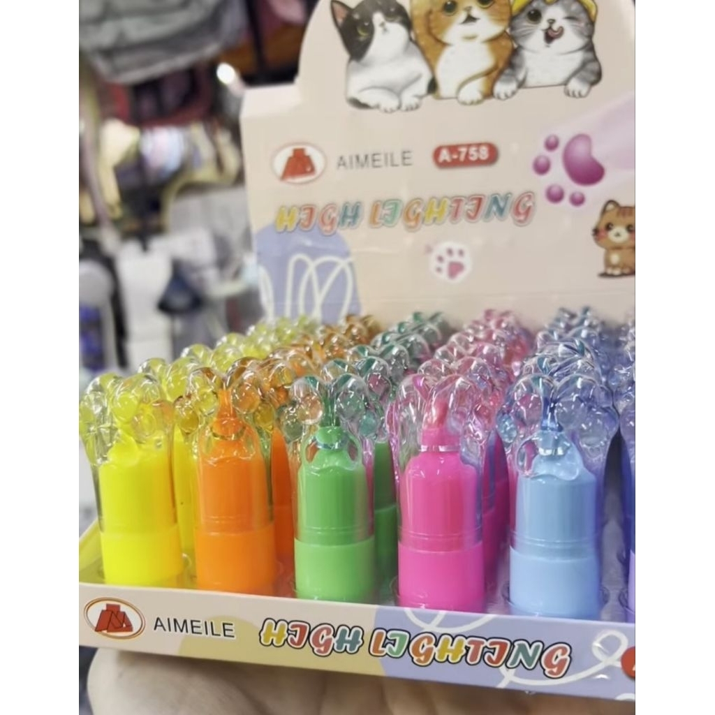 

Stabilo Highlighter Cute Little Paw Tutup Bening
