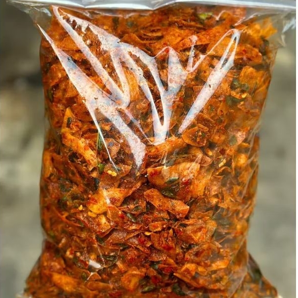 

Kripik singkong kriwil 1kg pedas daun jeruk