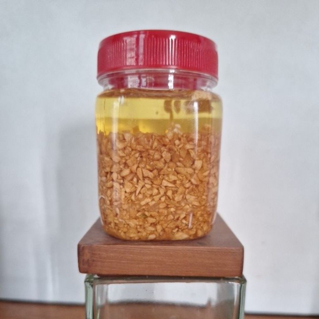 

Jagonya Homemade Minyak Bawang Putih Goreng toples 150 gram