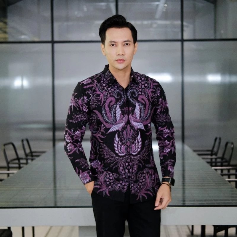 Batik Hasan Motif Gurdo Ungu Lengan Panjang Slimfit Pria Atasan Batik Furing Hem