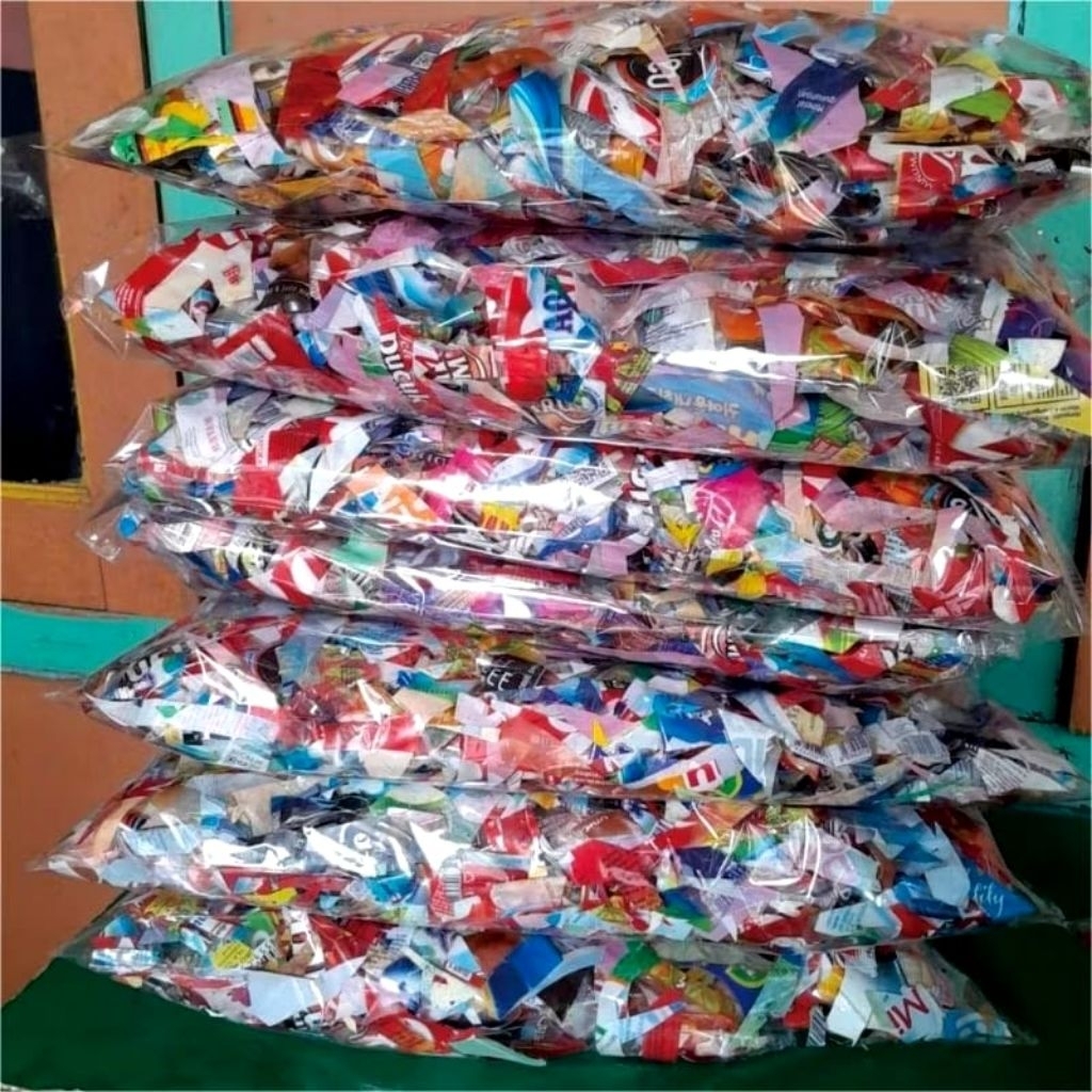 

Ecobrick Botol 600ml dan Ecobrick Pelastik Cacah 200- 1000gr Murah