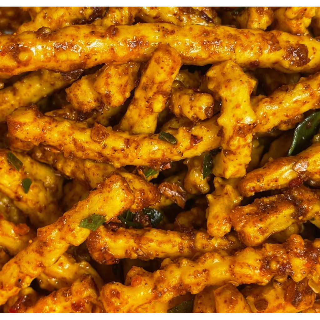 

KERUPUK JAAT AKAR BUMBU DAUN JERUK VIRAL