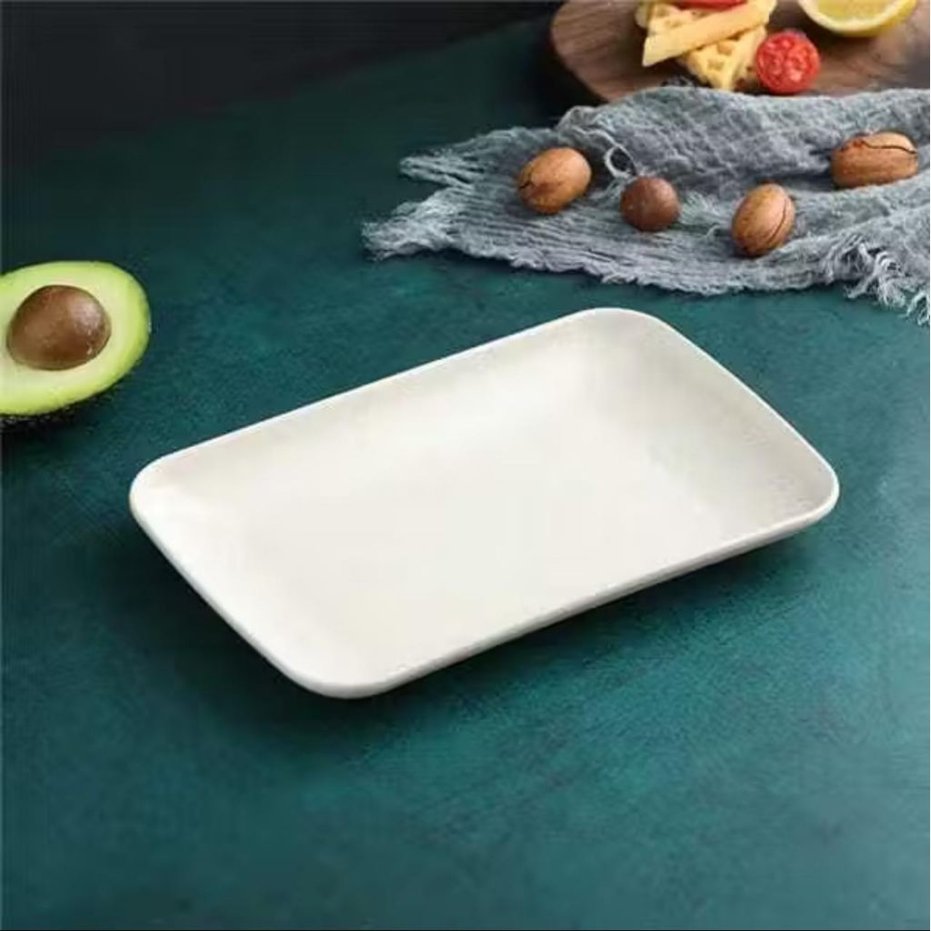 PIRING PERSEGI PANJANG / PIRING CEMILAN / PIRING PLASTIK