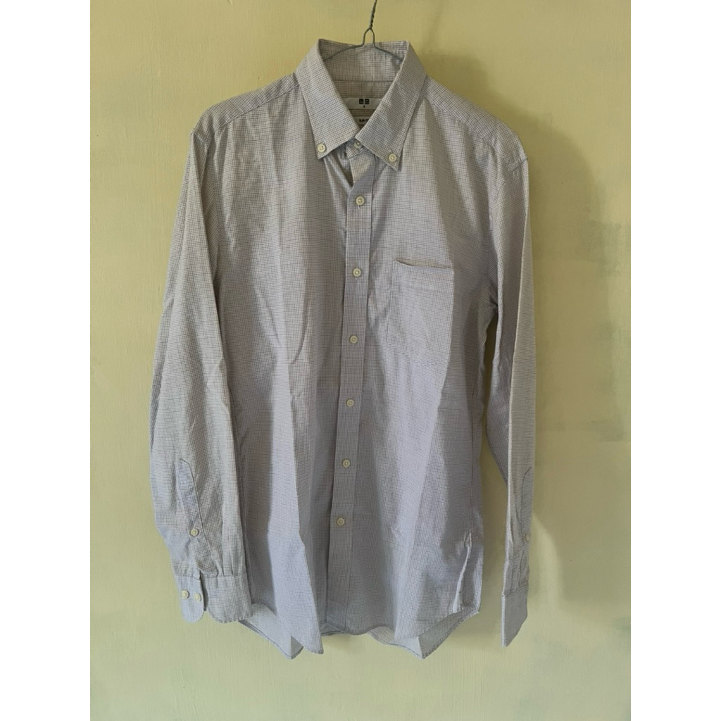 kemeja uniqlo